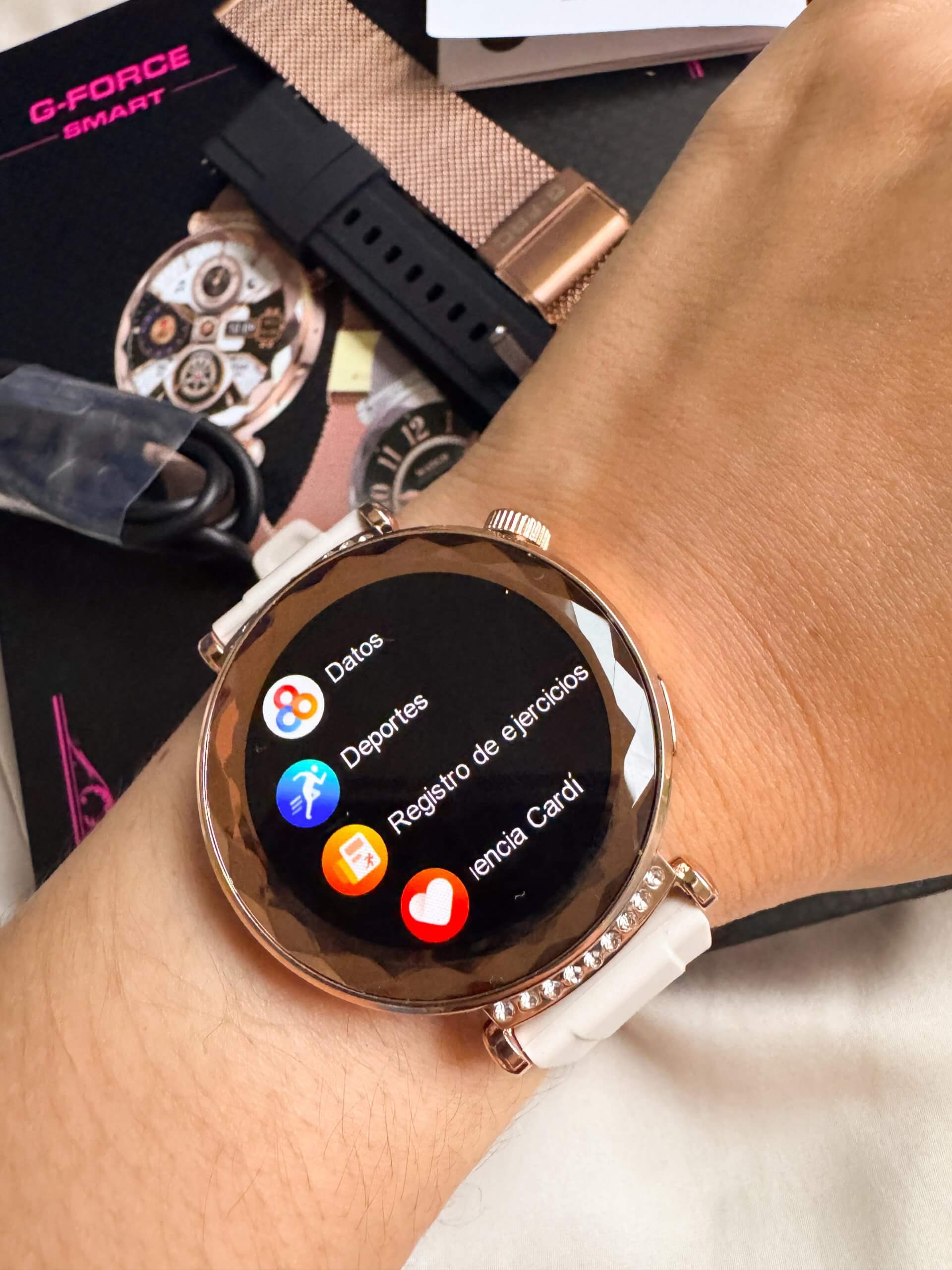 RELOJ INTELIGENTE PARA MUJER G-FORCE SMART GS-50 ORO ROSA