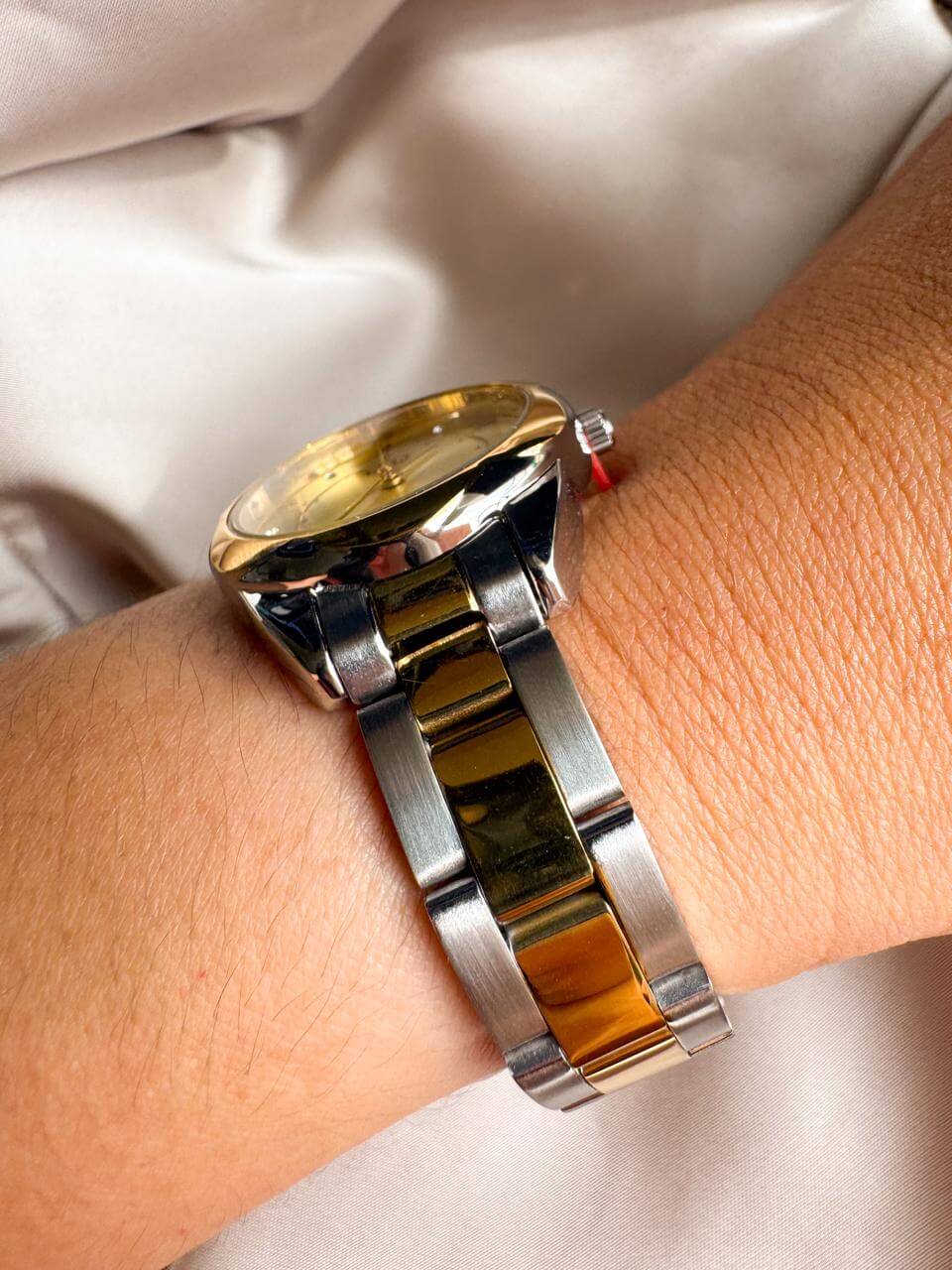 RELOJ QYQ Q19 BICOLOR