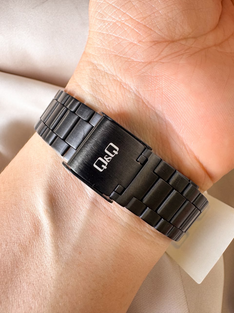 Reloj QYQ M173J004Y NEGRO DIGITAL