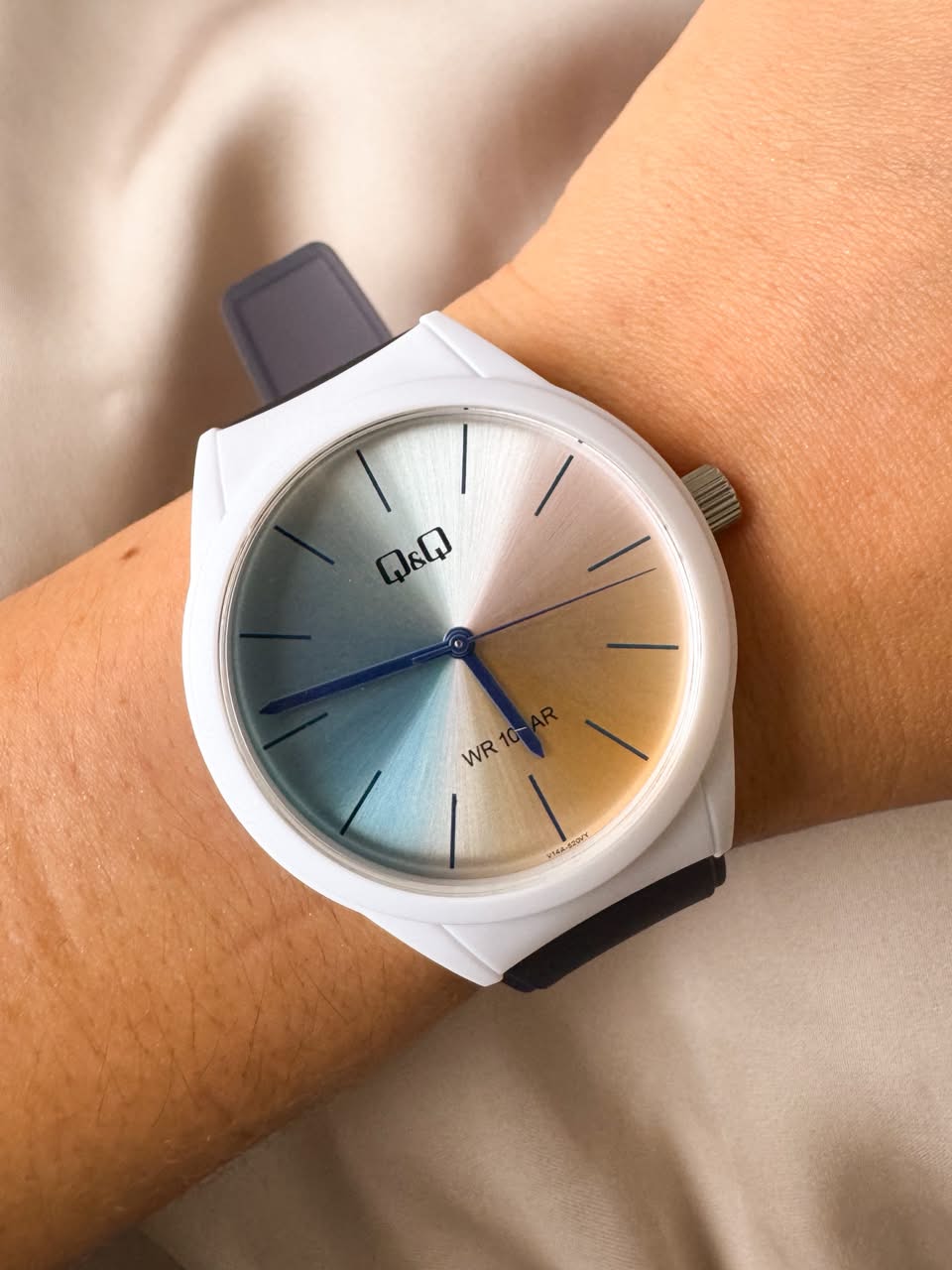 RELOJ QYQ V14A-520VY PLASTICO AZUL