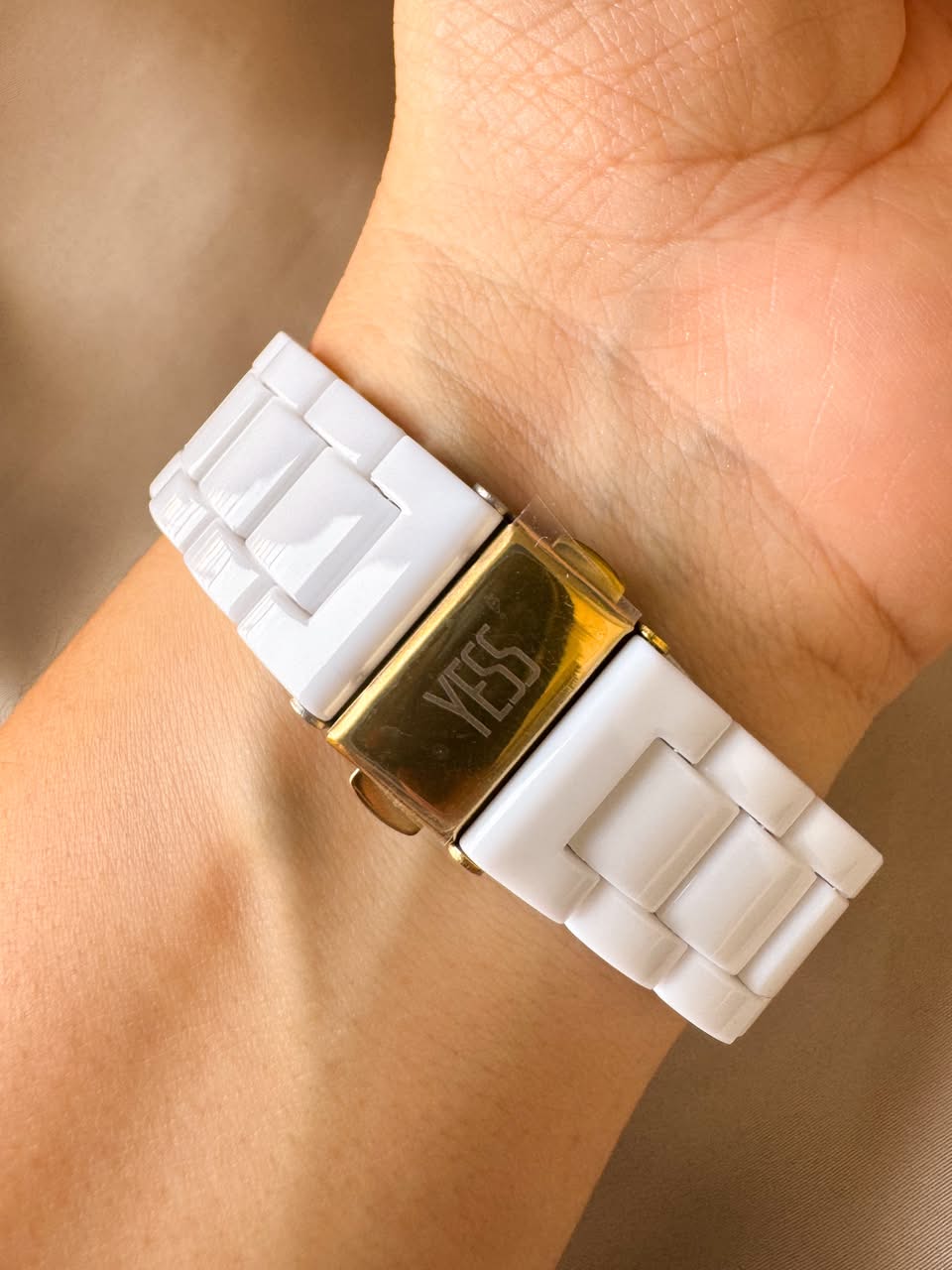RELOJ Y24082-01 YESS BLANCO PASTA