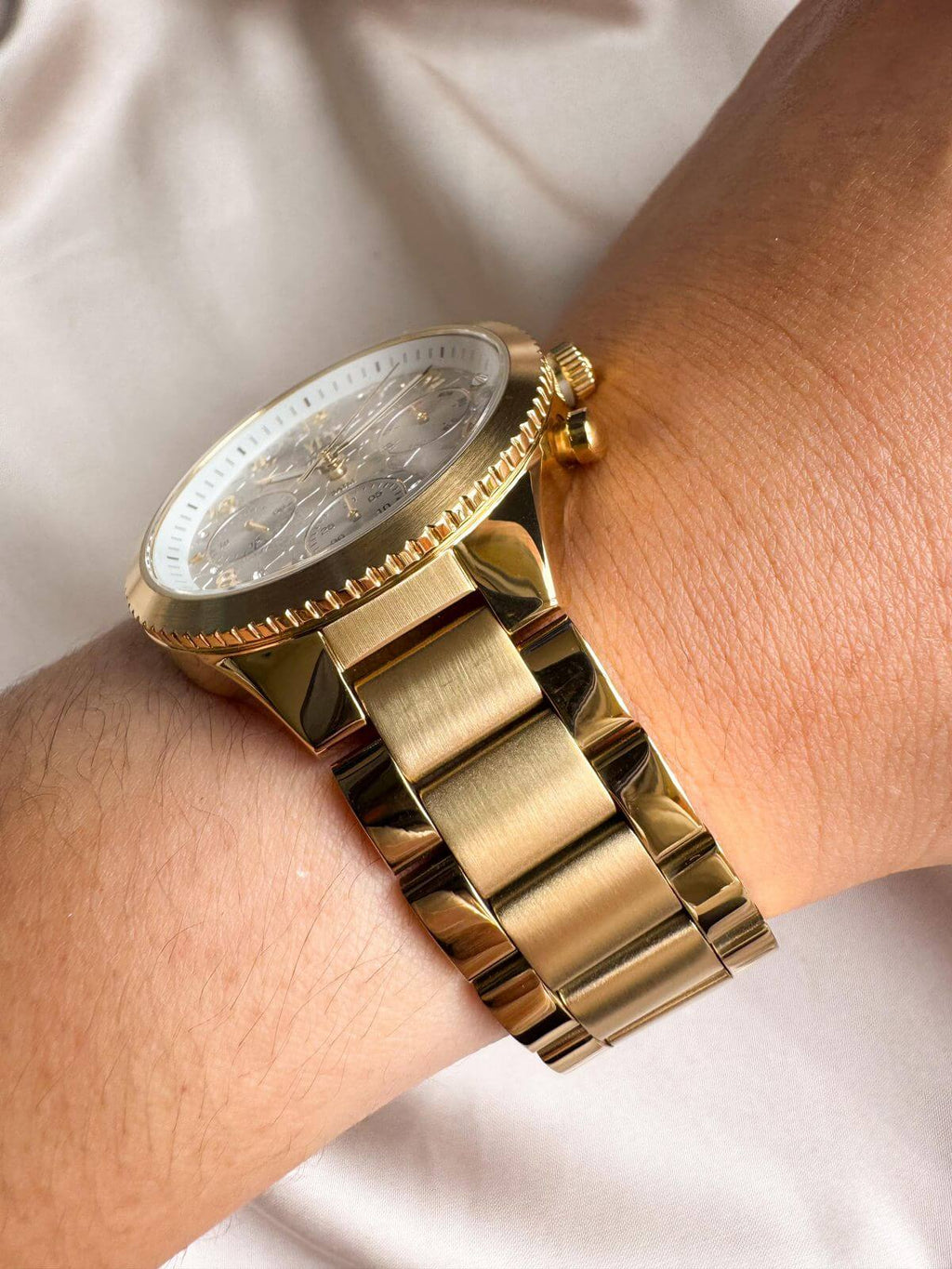 RELOJ YESS Y24109 DORADO