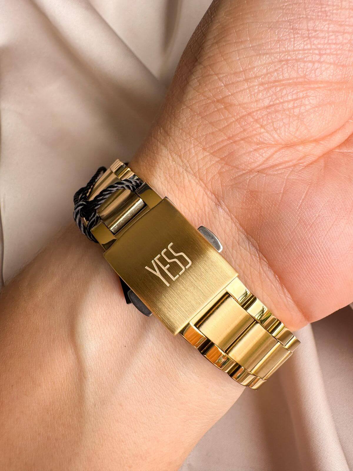 RELOJ YESS Y24109 DORADO