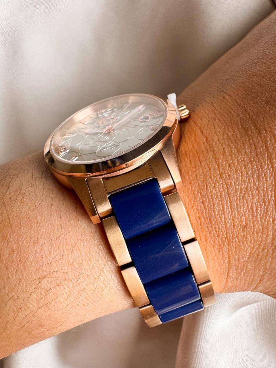 RELOJ YESS Y25006-04 YESS AZUL CON ORO ROSA