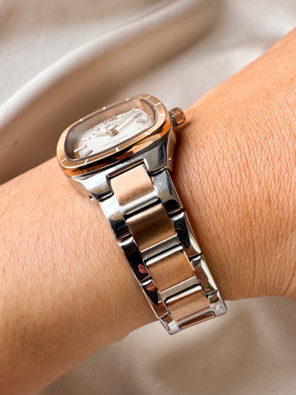 RELOJ Y25045-05 YESS BICOLOR CUADRADO
