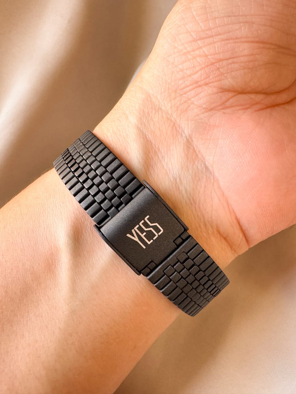 Reloj YESS SMT-251127-01 NEGRO