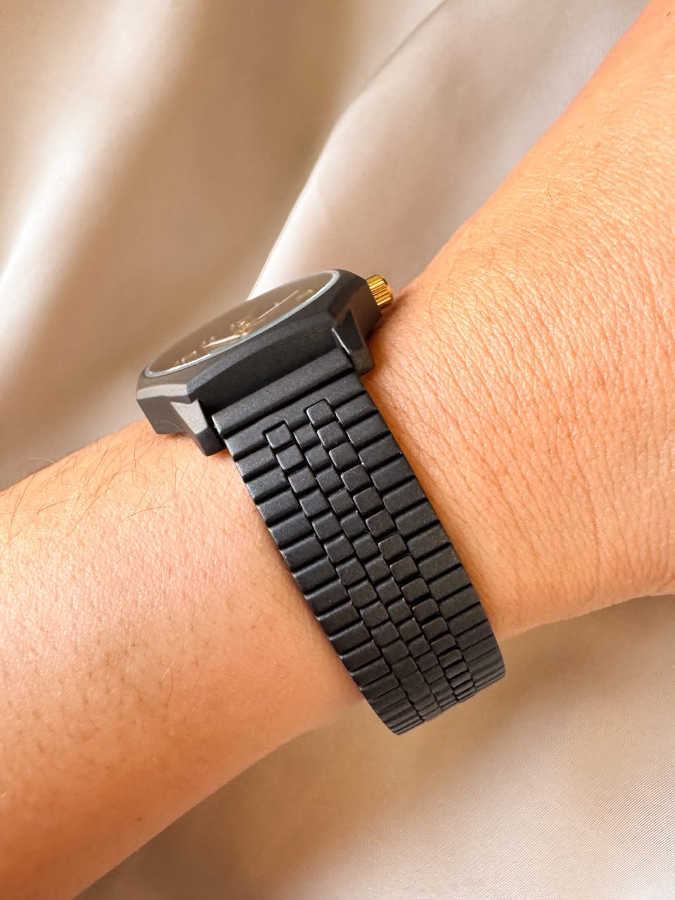 Reloj YESS SMT-251127-01 NEGRO
