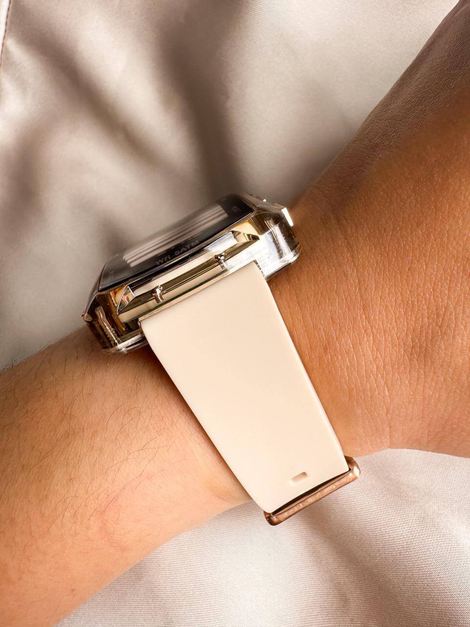 RELOJ G FORCE DIGITAL NUDE