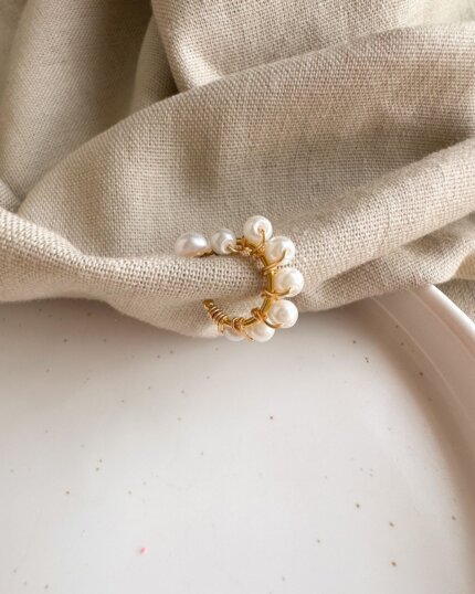 02 EARCUFF PERLAS