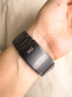 QYQ M206 DIGITAL NEGRO BROCHE