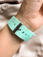QYQ V43A PLASTICO VERDE MENTA BROCHE
