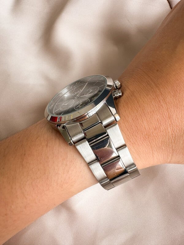 QYQ C71A PLATEADO FONDO AZUL MULTIFUNCIONAL PULSO