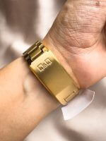 Reloj QYQ unisex dorado - Imagen 3