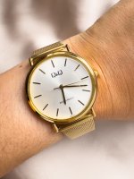Reloj QYQ dama en malla