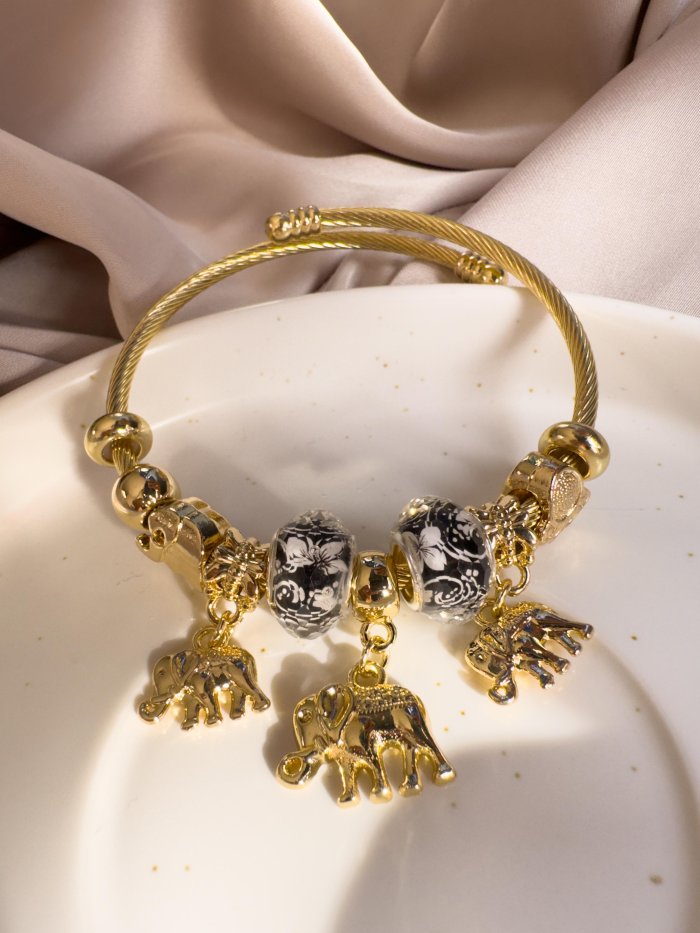 Brazalete con dije de Elefantes - Imagen 1