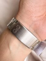 Reloj QYQ Plateado dama - Imagen 3