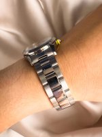 Reloj QYQ Plateado en acero - Imagen 2
