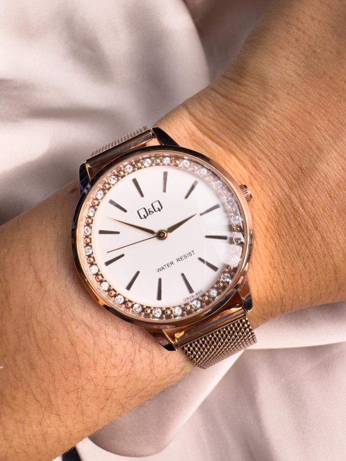 Reloj QYQ para mujer - Imagen 1
