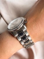 SMT-241008-01 RELOJ YESS PLATEADO PIEDRAS - Imagen 2
