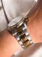 SMT-241008-02 RELOJ YESS BICOLOR PIEDRAS - Imagen 2