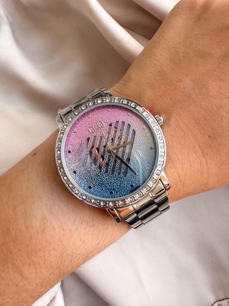 Q33B-500PY plateado corazon 3 RELOJ QYQ PLATEADO MUJER Q33B-500PY - Imagen 1