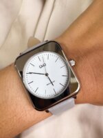 Reloj QYQ Q40B-007PY GRIS