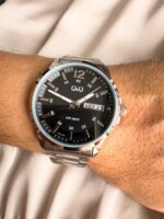 RELOJ QYQ A36-003PY PLATEADO HOMBRE