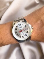 Reloj QYQ A37A HOMBRE