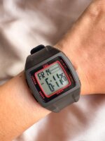 Reloj QYQ digital M199J004Y