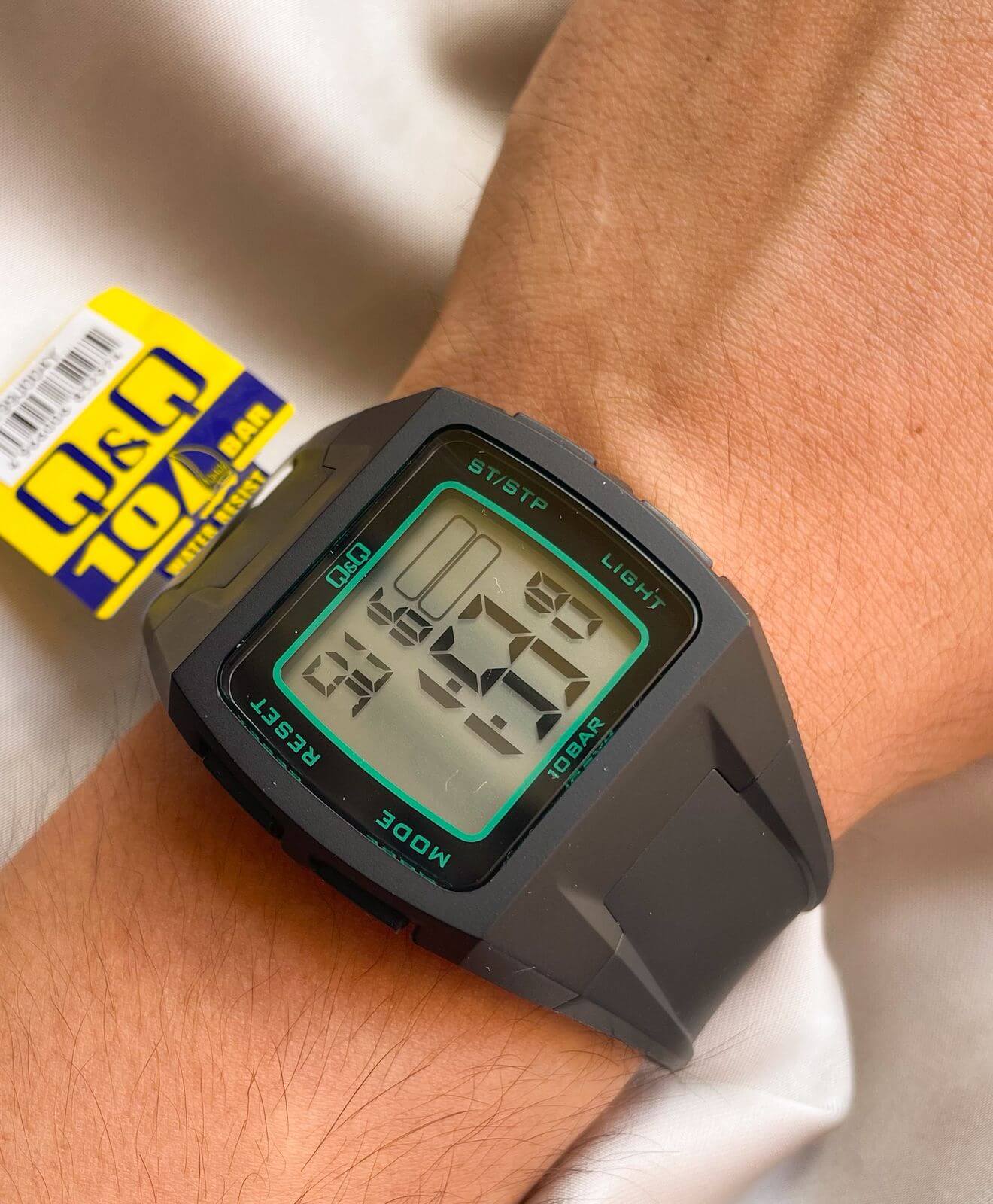 WhatsApp Image 2025-11-15 at 10.58.47 PM Reloj QYQ digital M199J004Y - Imagen 1