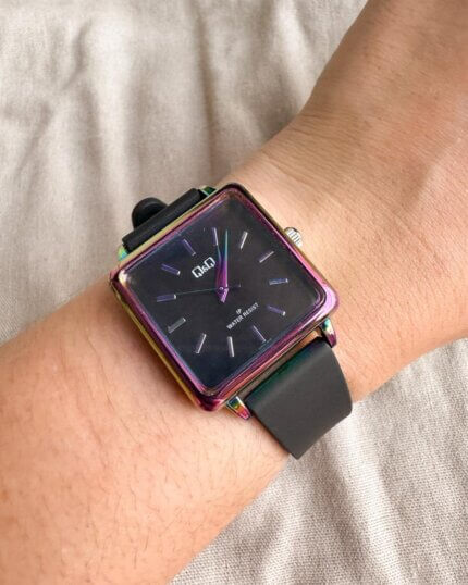 RELOJ QYQ NEGRO
