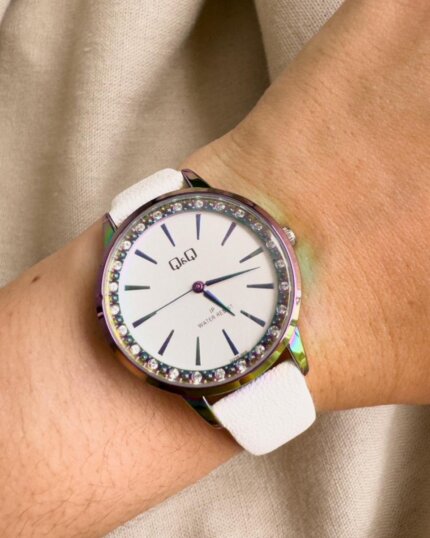 RELOJ QYQ QZ35J800Y BLANCO