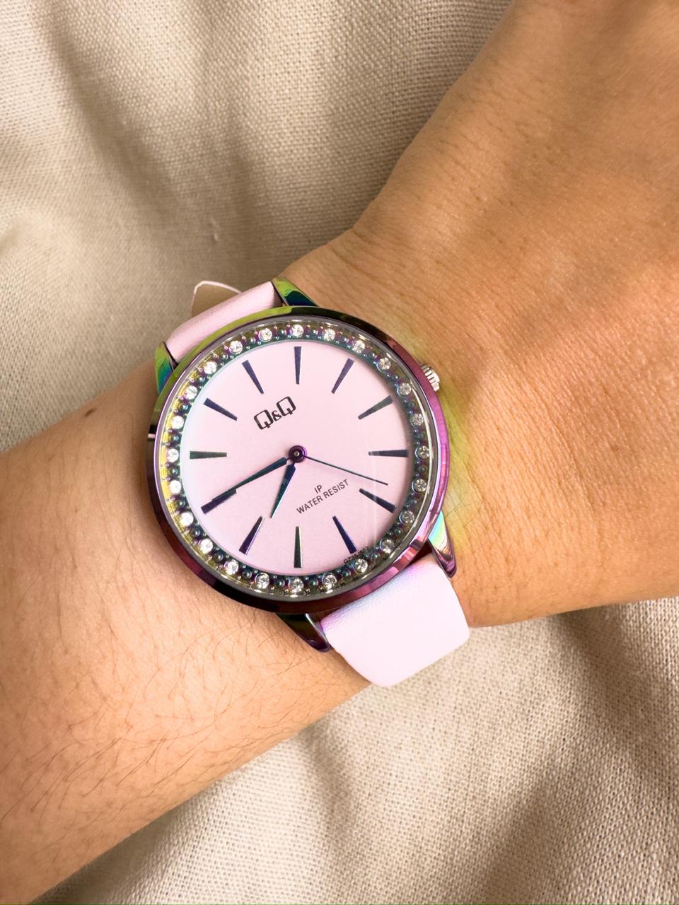 QZ35J802Y cuero rosado RELOJ QYQ QZ35J802Y ROSADO - Imagen 1