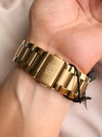 RELOJ YESS DORADO DE MUJER SMT-241006-03 - Imagen 4