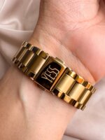 RELOJ YESS DORADO SMT-250512-03 - Imagen 3