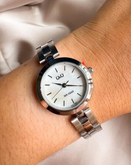Reloj QYQ Q13C PLATEADO JOYITA