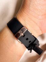 RELOJ YESS NEGRO SMT-250506-04 - Imagen 3