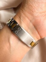 Reloj QYQ Q19 BICOLOR - Imagen 3