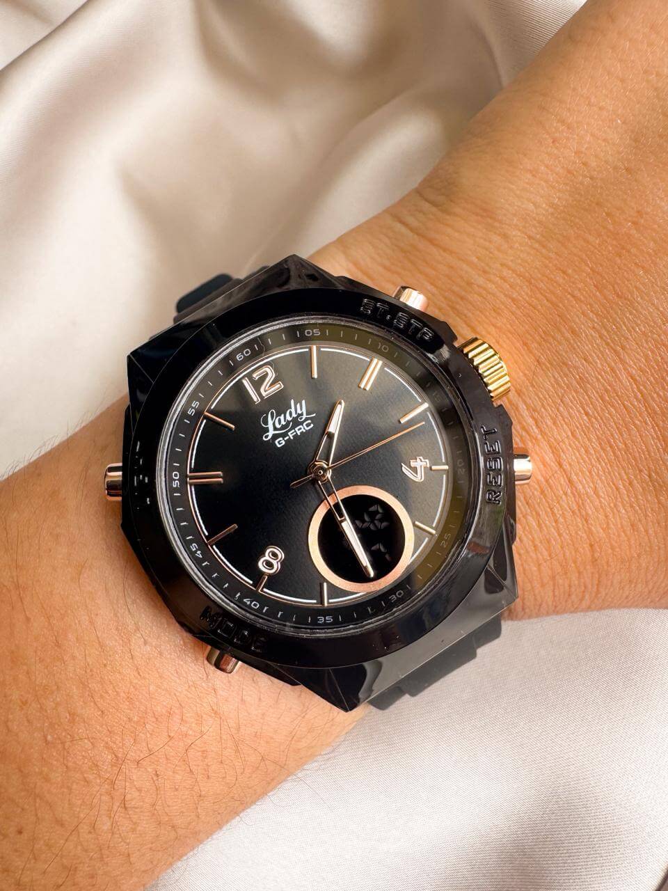 g force pequeño negro Reloj G force pequeño negro - Imagen 1